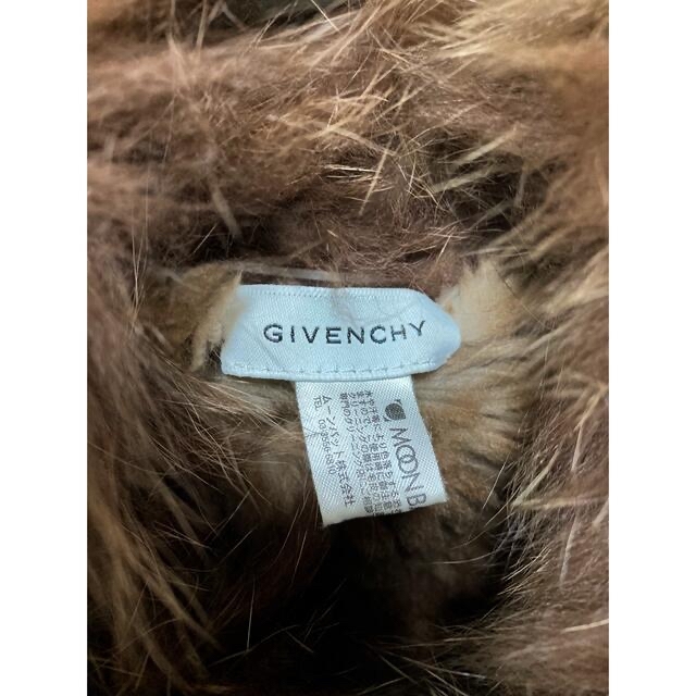 GIVENCHY(ジバンシィ)のジバンシー GIVENCHY　リアルファー レディースのジャケット/アウター(毛皮/ファーコート)の商品写真