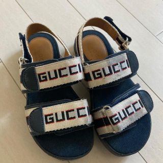 グッチ(Gucci)のGUCCI  kidsサンダル　表記27(サンダル)