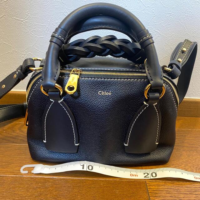 Chloe(クロエ)の【新品】Chloe グレイン＆シャイニーカーフスキン Dariaスモールバッグ レディースのバッグ(ハンドバッグ)の商品写真