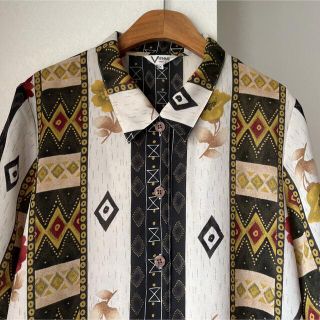 アートヴィンテージ(ART VINTAGE)の90s 総柄シャツ 花柄 和柄 和物 ポリシャツ アートシャツ 希少 あいみょん(シャツ/ブラウス(半袖/袖なし))