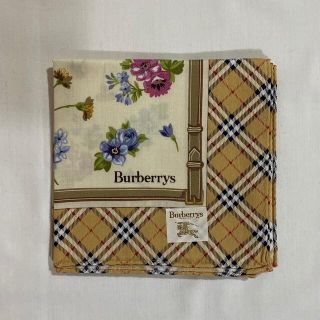 バーバリー(BURBERRY)のBurberrys ハンカチ　ベージュチェック　花柄　#1858(ハンカチ)