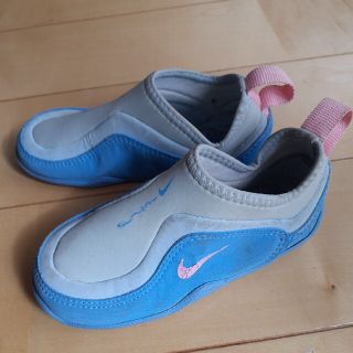 ナイキ(NIKE)のアクアシューズ　マリンシューズ　ナイキ　12cm(スリッポン)