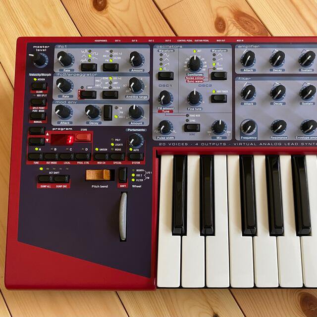 Clavia nord lead 2X バーチャル・アナログ・シンセサイザー