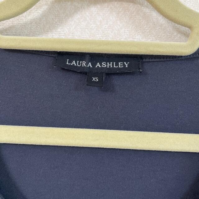 LAURA ASHLEY(ローラアシュレイ)のローラアシュレイ　XS  カットソー レディースのトップス(カットソー(半袖/袖なし))の商品写真