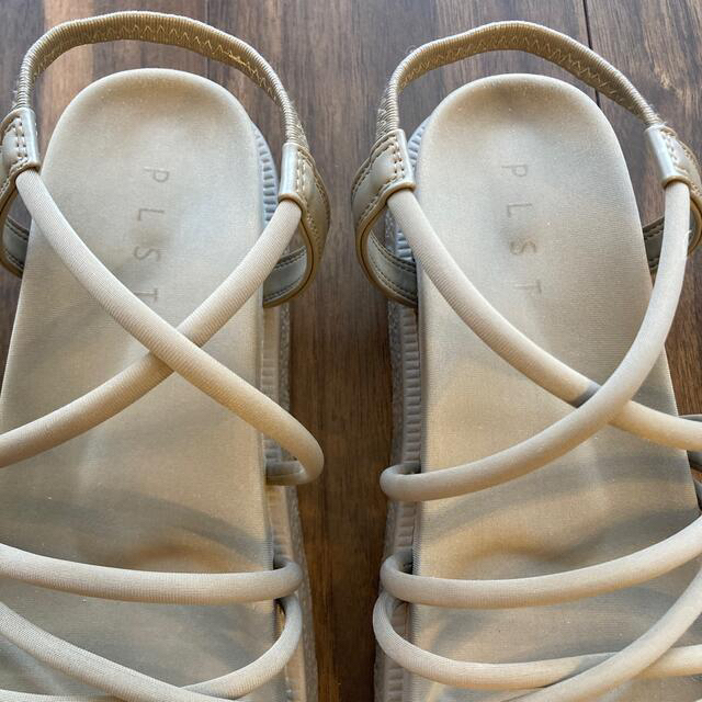 PLST(プラステ)のPLST ナローレースアップスポーツ　サンダル　Mサイズ　一度着用のみ レディースの靴/シューズ(サンダル)の商品写真