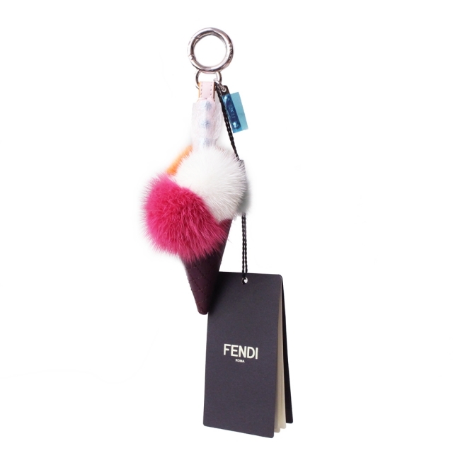 FENDI(フェンディ)のフェンディ ファー カーフスキン アイスクリーム チャーム（新品・未使用品） レディースのアクセサリー(チャーム)の商品写真