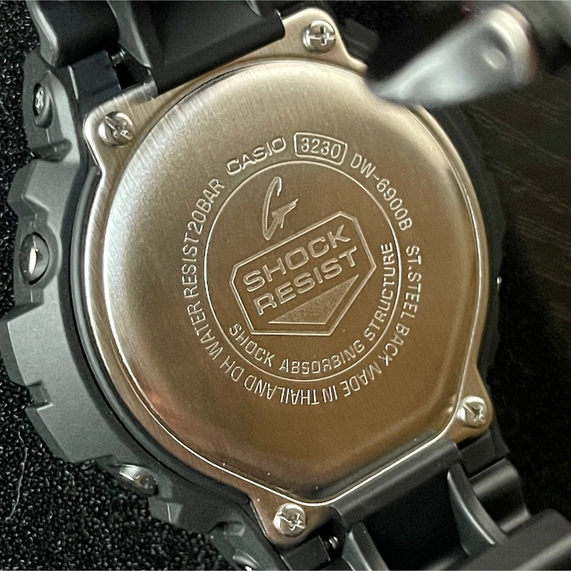 腕時計(デジタル)CASIO G-SHOCK DW-6900B-9 腕時計 新品未使用 国内正規品