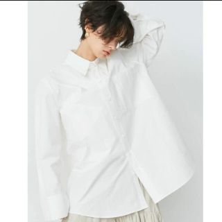 アングリッド(Ungrid)の【新品】ungrid★スリーブデザインビッグシャツ★白★今季(Tシャツ(長袖/七分))