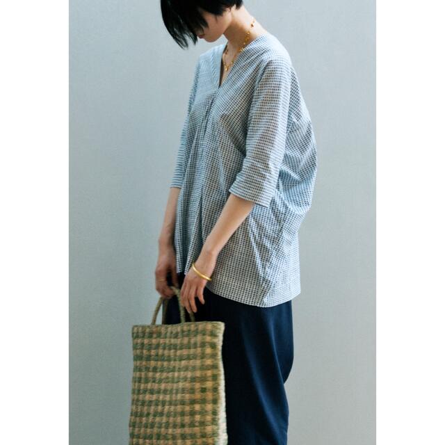 ARTS&SCIENCE(アーツアンドサイエンス)のarts&science V-neck B tunic short レディースのトップス(チュニック)の商品写真