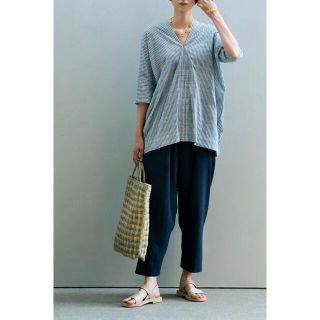 ARTS&SCIENCE - arts&science V-neck B tunic shortの通販 by れい ...