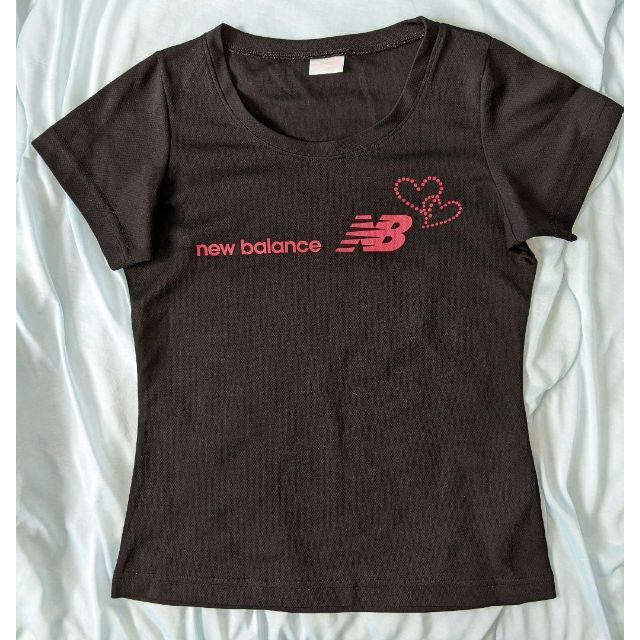 New Balance(ニューバランス)のニューバランス　レディース半袖Tシャツ（M・黒） レディースのトップス(Tシャツ(半袖/袖なし))の商品写真