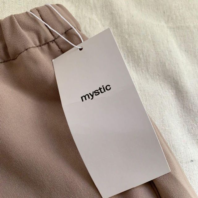 mystic(ミスティック)の新品未使用☆mystic ピンクベージュ　パンツ レディースのパンツ(カジュアルパンツ)の商品写真