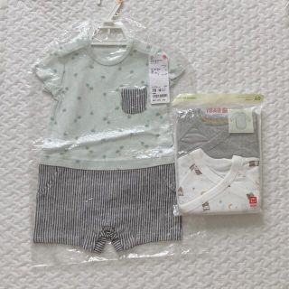 ユニクロ(UNIQLO)のユニクロ クルーネックボディ 半袖ショートオール ベビー60 70 新品未開封　(ロンパース)