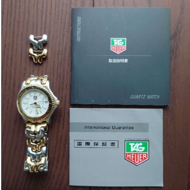 TAG Heuer(タグホイヤー)のKazuameさん用　タグホイヤーsel シリーズ　WG1122-KO メンズの時計(腕時計(アナログ))の商品写真