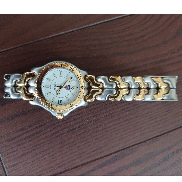 TAG Heuer(タグホイヤー)のKazuameさん用　タグホイヤーsel シリーズ　WG1122-KO メンズの時計(腕時計(アナログ))の商品写真