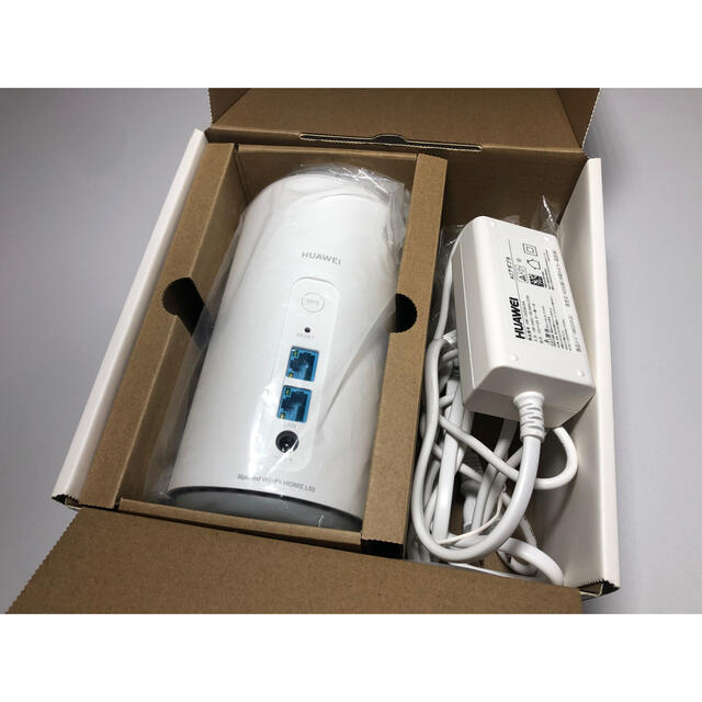 HUAWEI(ファーウェイ)のSpeed Wi-Fi HOME L02 white UQ版 スマホ/家電/カメラのPC/タブレット(PC周辺機器)の商品写真