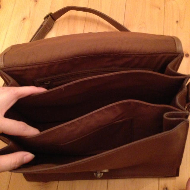 JEANASIS(ジーナシス)のJEANASISショルダーバック レディースのバッグ(ショルダーバッグ)の商品写真