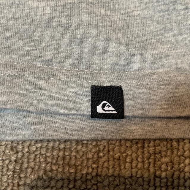 QUIKSILVER(クイックシルバー)のクイックシルバー　半袖　Lサイズ　グレー メンズのトップス(Tシャツ/カットソー(半袖/袖なし))の商品写真