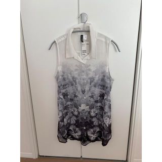 エイチアンドエム(H&M)の新品☆H&M シースルー　トップス　カットソー　３６　３８(カットソー(半袖/袖なし))