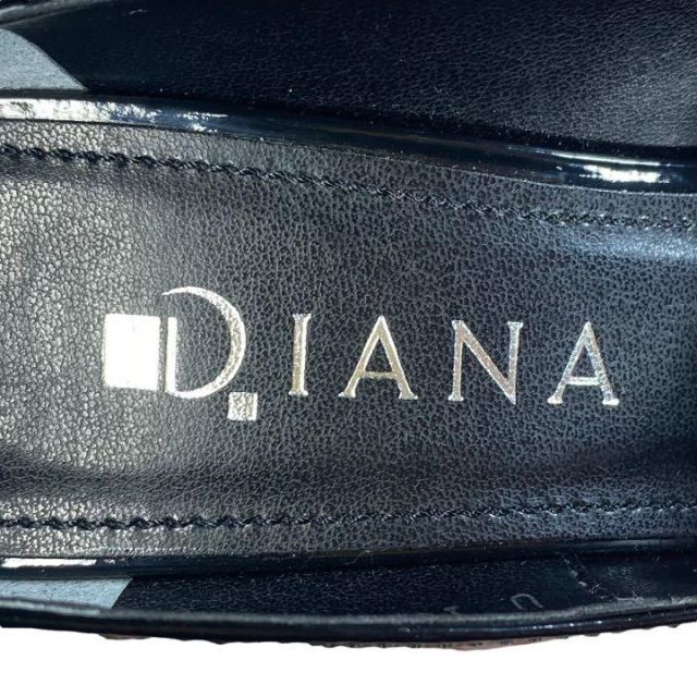 DIANA(ダイアナ)の☆美品☆ DIANA エナメル パンプス 22.5cm 厚底 レディースの靴/シューズ(ハイヒール/パンプス)の商品写真