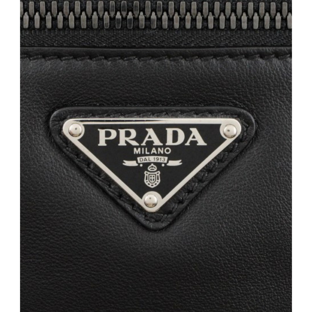 大特価在庫】 PRADA 美品 pradaのクラッチバックですの通販 by Lavina's shop｜プラダならラクマ 