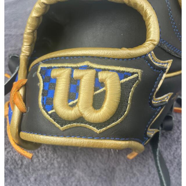 wilson(ウィルソン)の中古品ウィルソン軟式内野オールラウンド ブラック×ロイヤルSS スポーツ/アウトドアの野球(グローブ)の商品写真