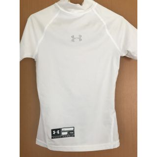 アンダーアーマー(UNDER ARMOUR)のアンダーアーマーアンダーシャツ　子供用　125-135cm(ウェア)