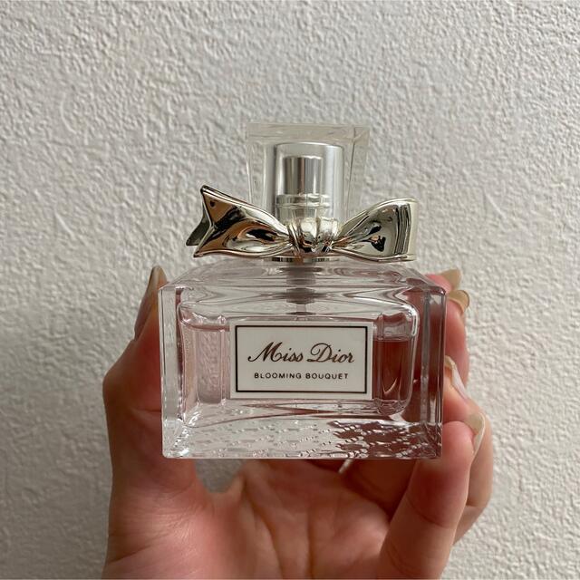 Dior(ディオール)の6/5まで取り置き　Miss Dior 30ml コスメ/美容の香水(香水(女性用))の商品写真