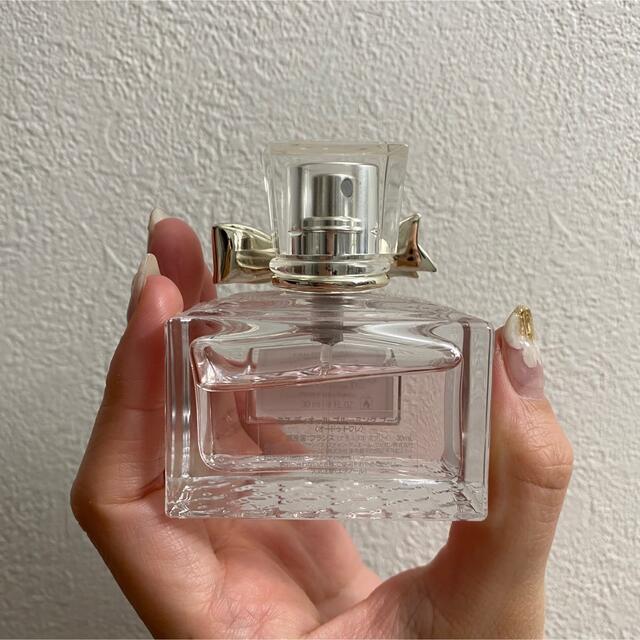 Dior(ディオール)の6/5まで取り置き　Miss Dior 30ml コスメ/美容の香水(香水(女性用))の商品写真