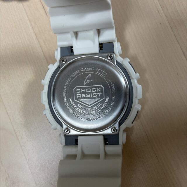 G-SHOCK(ジーショック)のg-shock GA-110C-7ADR ホワイト 白 メンズの時計(腕時計(アナログ))の商品写真