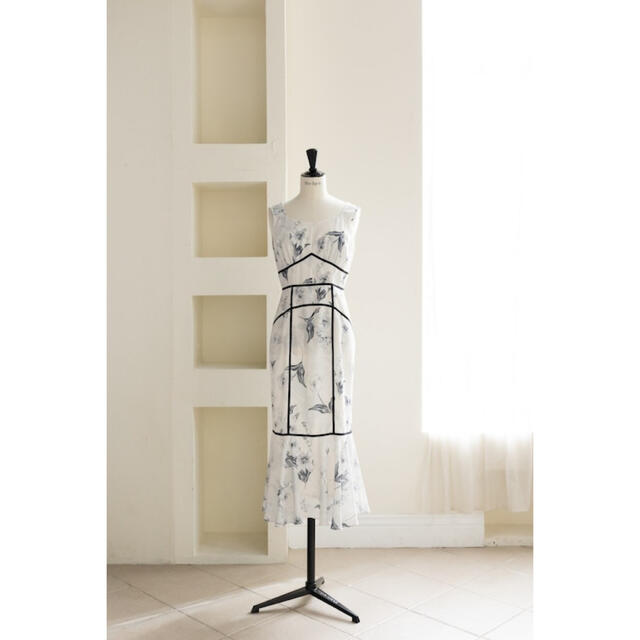 Her lip to *Endless Romance Long Dress memormed.ro