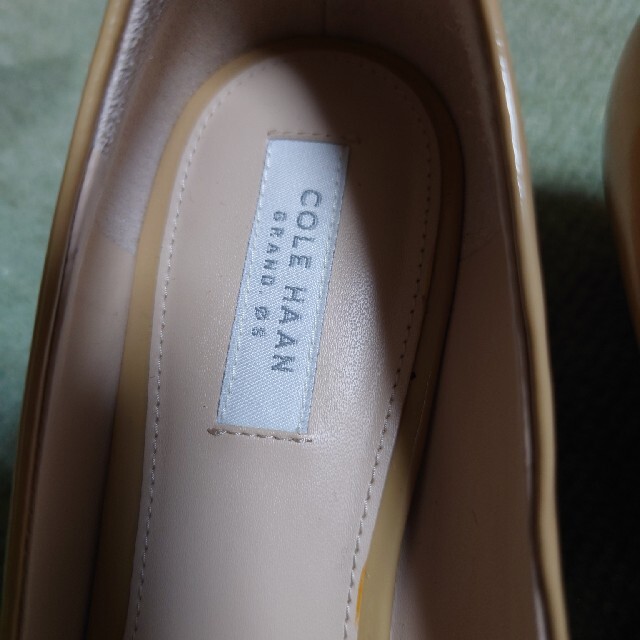 Cole Haan(コールハーン)のCOLE HAANパンプス レディースの靴/シューズ(ハイヒール/パンプス)の商品写真