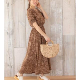 プレフェリール(PREFERIR)の新品✨タグ付き♪定価14,080円　TVで着用されたお洒落なワンピース✨(その他)