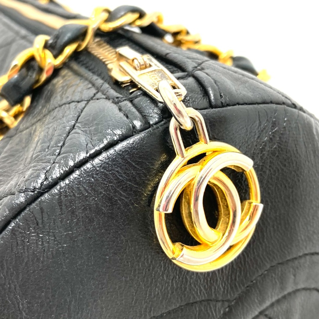 CHANEL - シャネル CHANEL マトラッセ 筒型 CCココマーク チェーン CHANEL - シャネル CHANEL マトラッセ 筒型 CCココマーク チェーン