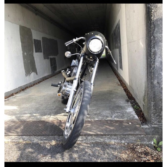 YAMAHA SR400