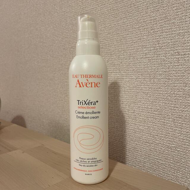 Avene(アベンヌ)の【最終値下げ！】アベンヌ３点セット コスメ/美容のボディケア(ハンドクリーム)の商品写真