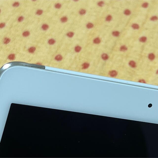 iPad(アイパッド)のApple iPad Air 2 Cellular 16GB シルバー auのみ スマホ/家電/カメラのPC/タブレット(タブレット)の商品写真