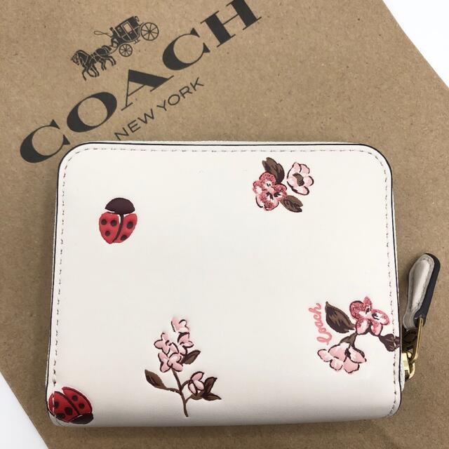 COACH(コーチ)の【COACH☆新品】日本限定！レディバグ！フローラル！ホワイト！ビルフォールド！ レディースのファッション小物(財布)の商品写真