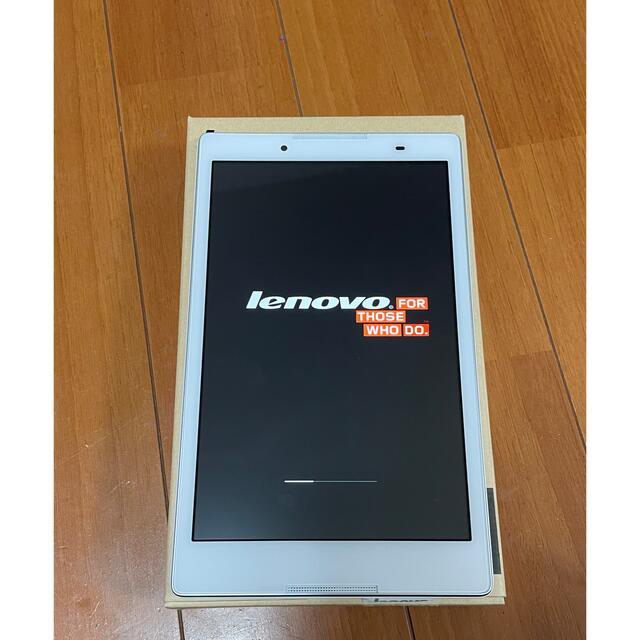 y!mobile lenovo tab2  v パールホワイト