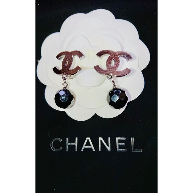 CHANEL シャネル　ブラックパールイヤリング