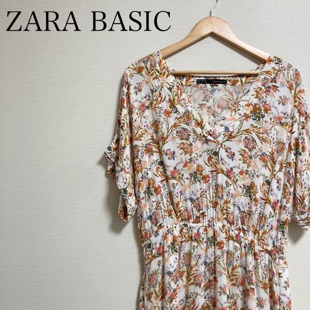 ZARA(ザラ)のZARA　ザラベーシック　ボタニカル花柄ワンピース　ウエストシェープ　ドルマン袖 レディースのトップス(チュニック)の商品写真