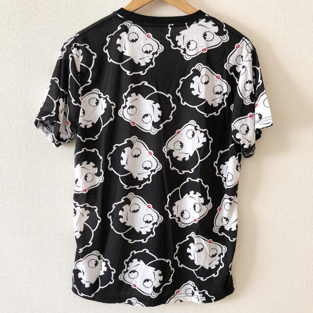 新品未使用 ベティ総柄Tシャツ Ｍ レディースのトップス(Tシャツ(半袖/袖なし))の商品写真