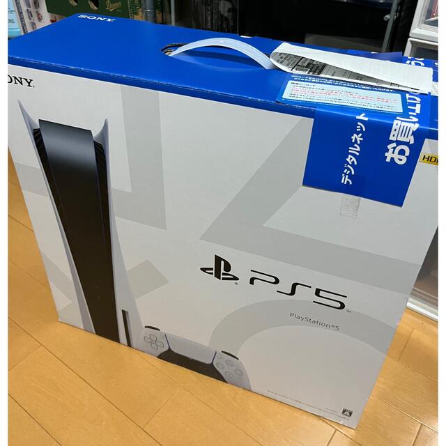 SONY(ソニー)のPlayStation 5  本体　プレイステーション エンタメ/ホビーのゲームソフト/ゲーム機本体(家庭用ゲーム機本体)の商品写真