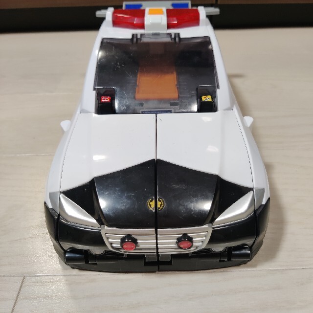 Takara Tomy(タカラトミー)のTOMICA　パトロールPOLICE キッズ/ベビー/マタニティのおもちゃ(電車のおもちゃ/車)の商品写真