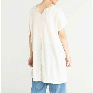 ショコラフィネローブ(chocol raffine robe)の【新品】ハニカム素材リングドットチュニック(カットソー(半袖/袖なし))