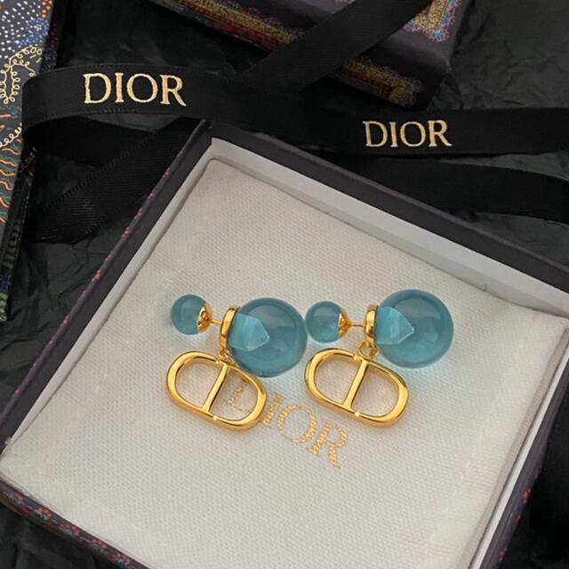 Dior(ディオール)のDiorトライバルピアス レディースのアクセサリー(ピアス)の商品写真