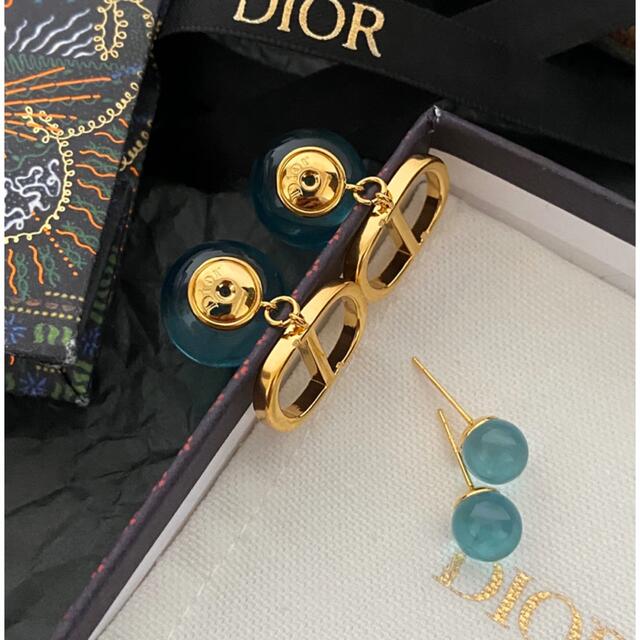 Dior(ディオール)のDiorトライバルピアス レディースのアクセサリー(ピアス)の商品写真