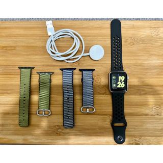 アップルウォッチ(Apple Watch)の大幅値下げ！Apple Watch 3 Nike 38mm 純正バンド付き(腕時計)