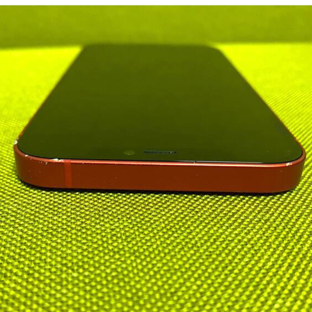 iPhone(アイフォーン)のiPhone 12 レッド　64GB スマホ/家電/カメラのスマートフォン/携帯電話(スマートフォン本体)の商品写真