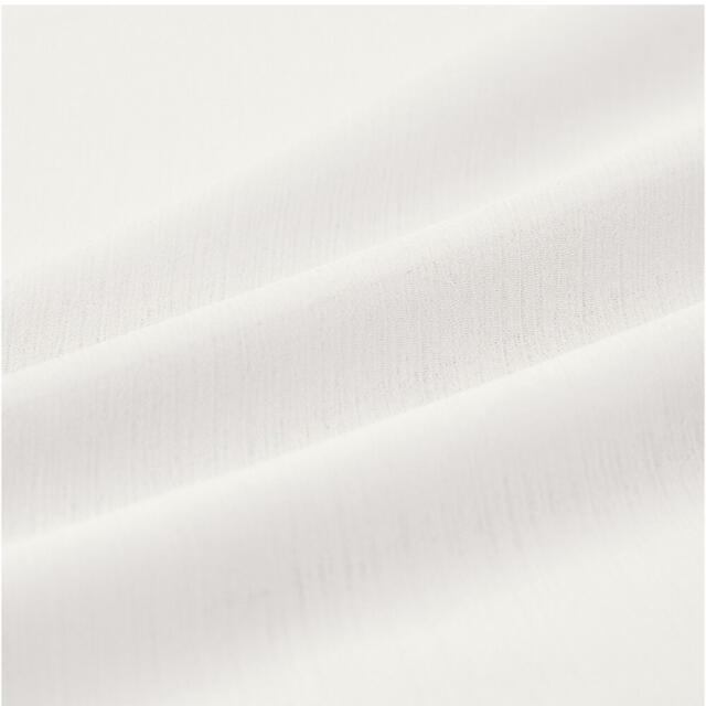 GU(ジーユー)の【GU】シアーロングシャツ　ホワイト　Lサイズ レディースのトップス(シャツ/ブラウス(長袖/七分))の商品写真
